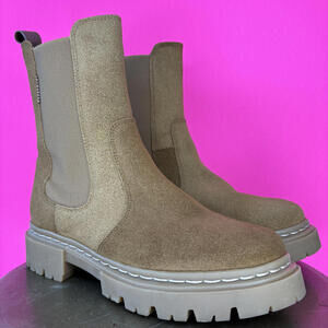 Bullboxer Nadia Suede Lug Sole Tall Chelsea Boot US 6
